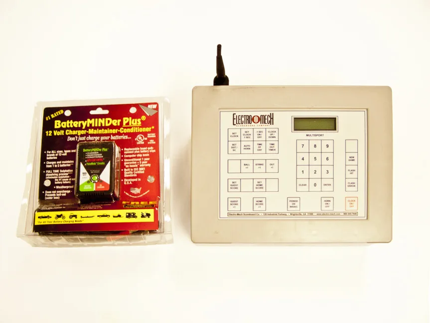 Console 12-Volt Lead Acid Battery Kit — as pictured in the document